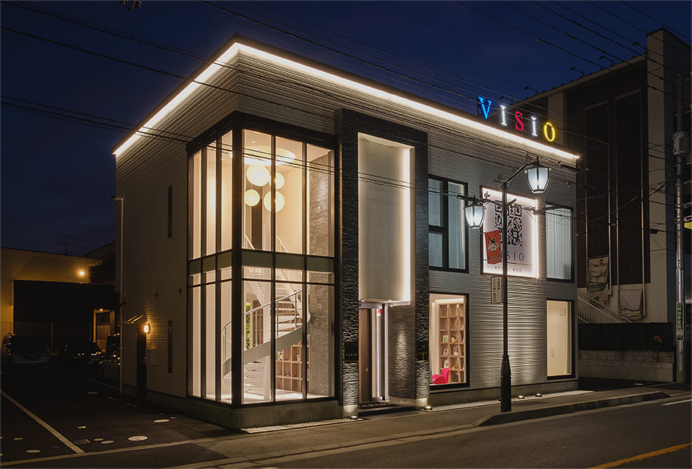 勤務地（本社）外観